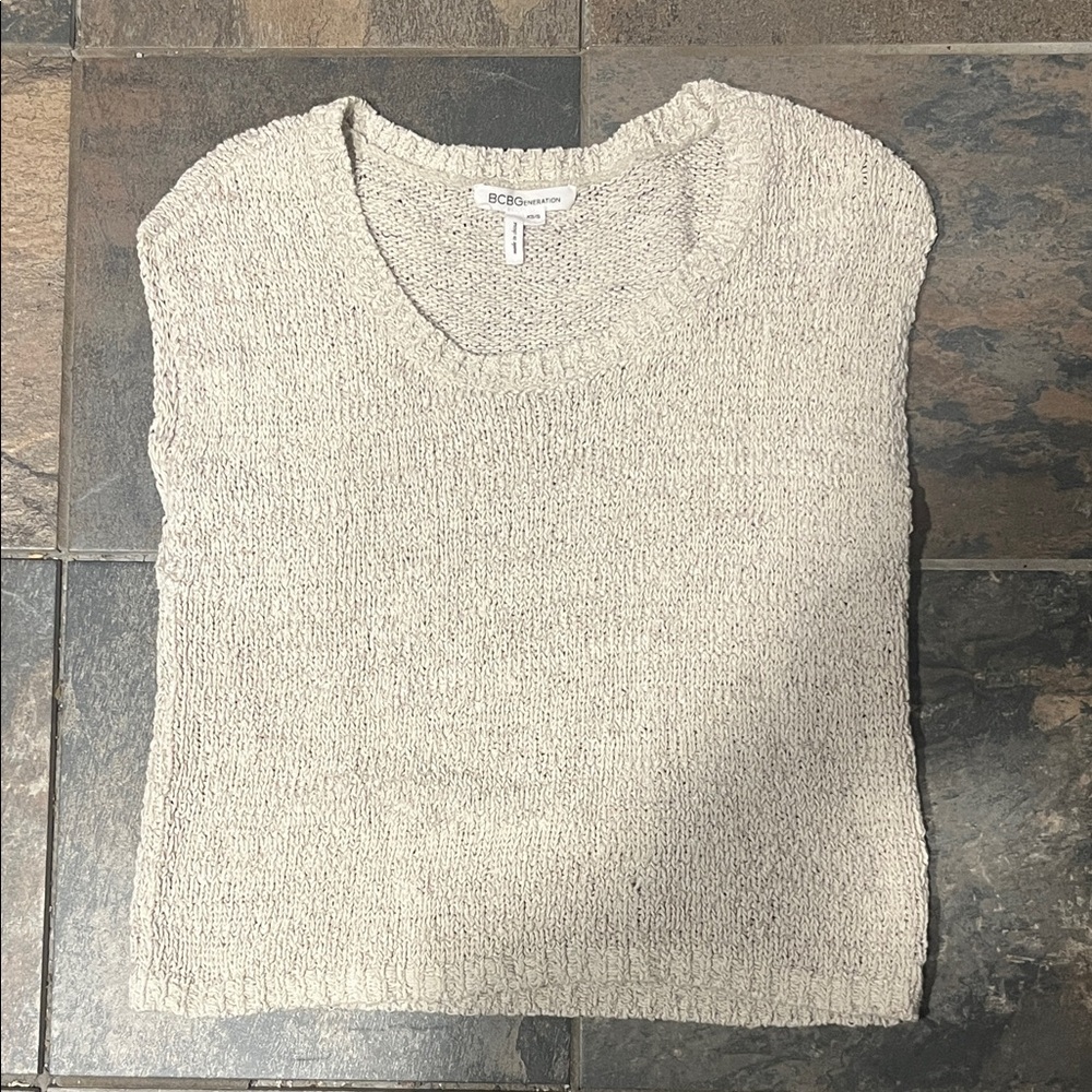 BCBGeneration Women's Soft Cream Scoop Neck Sweater
